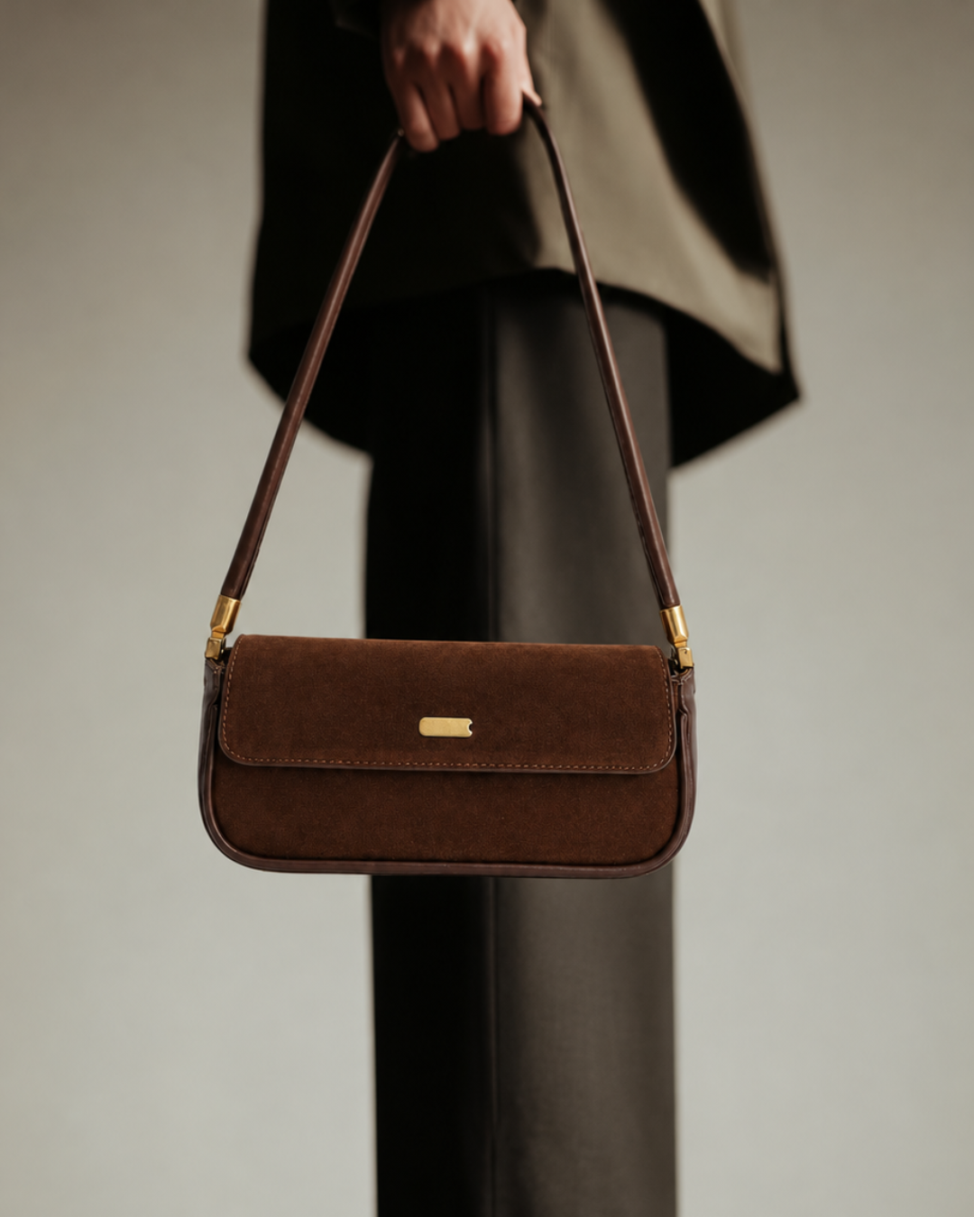 Suede Sin Baguettes
