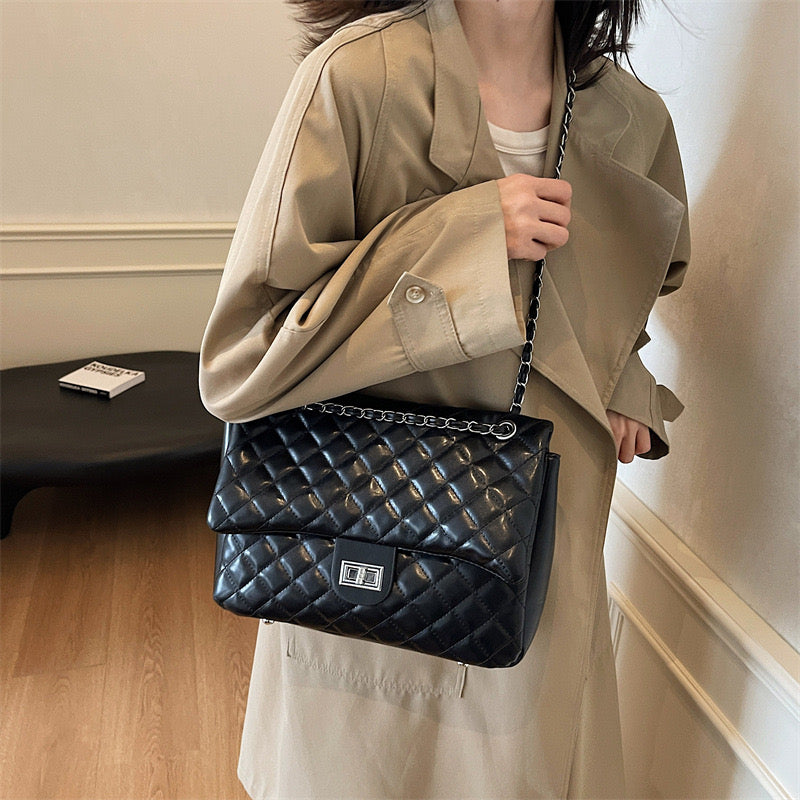 Boldly Quilted Jumbo Handbag