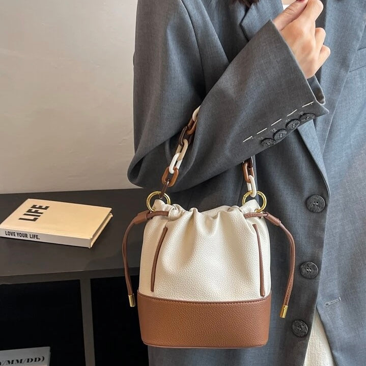 Delulu Bucket Bag