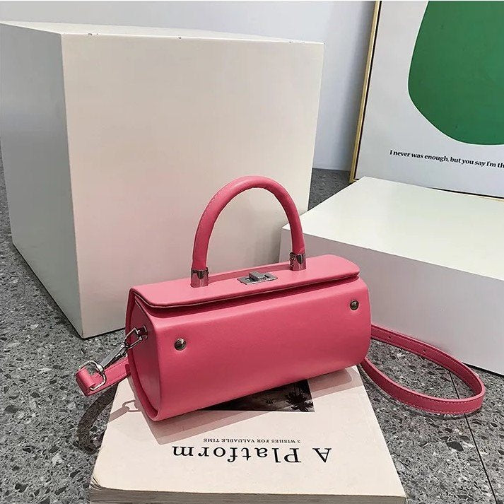 Brooklyn Babe Cylindrical Slings