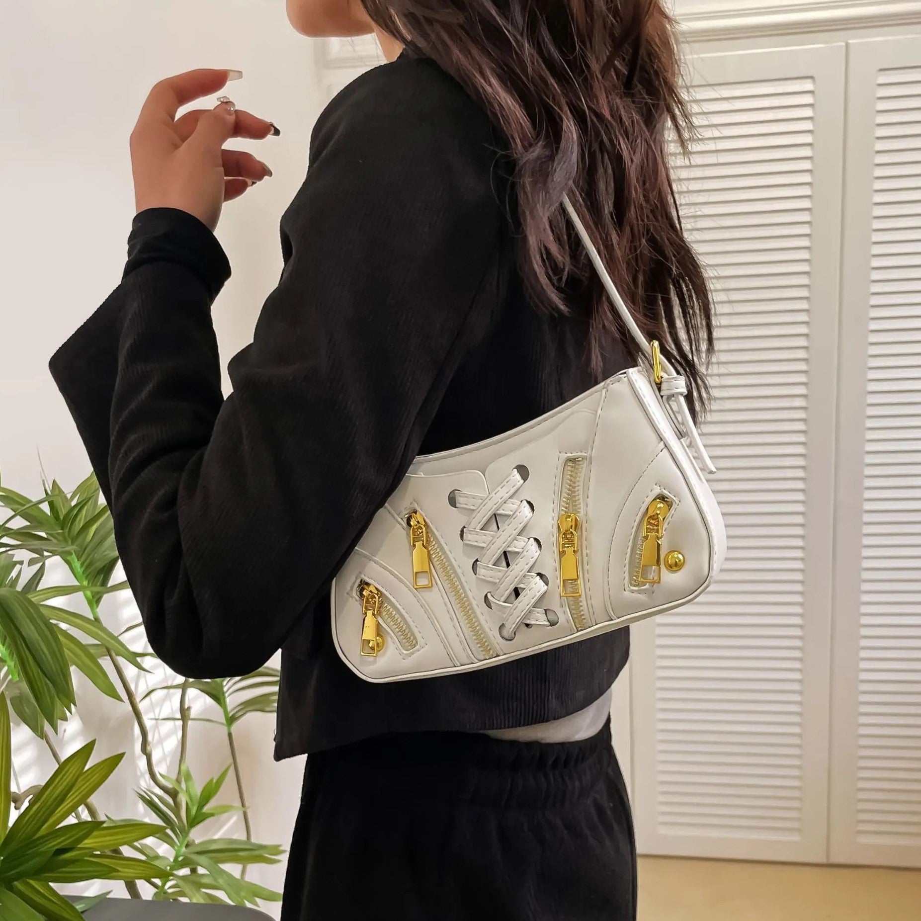 Zipped Influence Baguettes