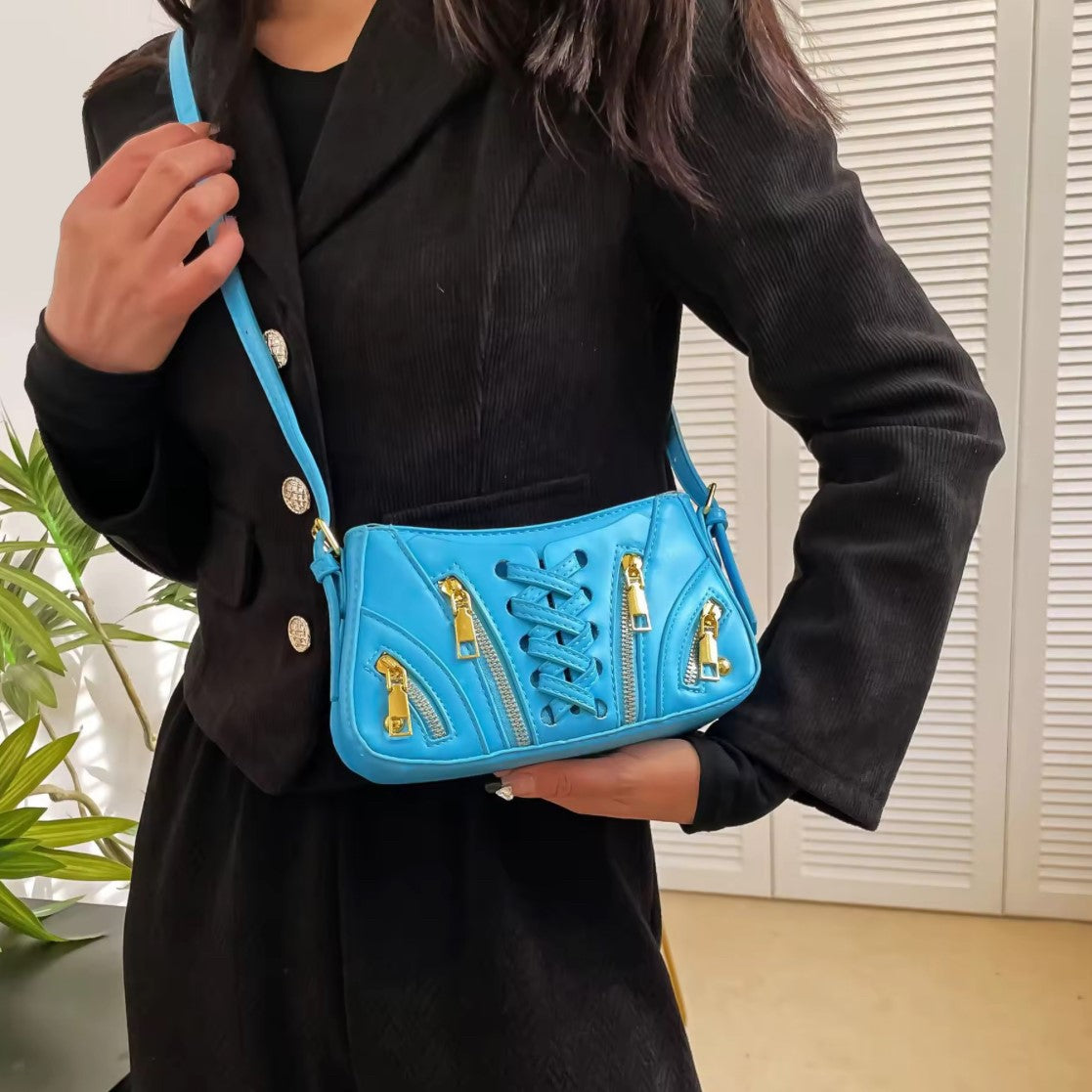 Zipped Influence Baguettes