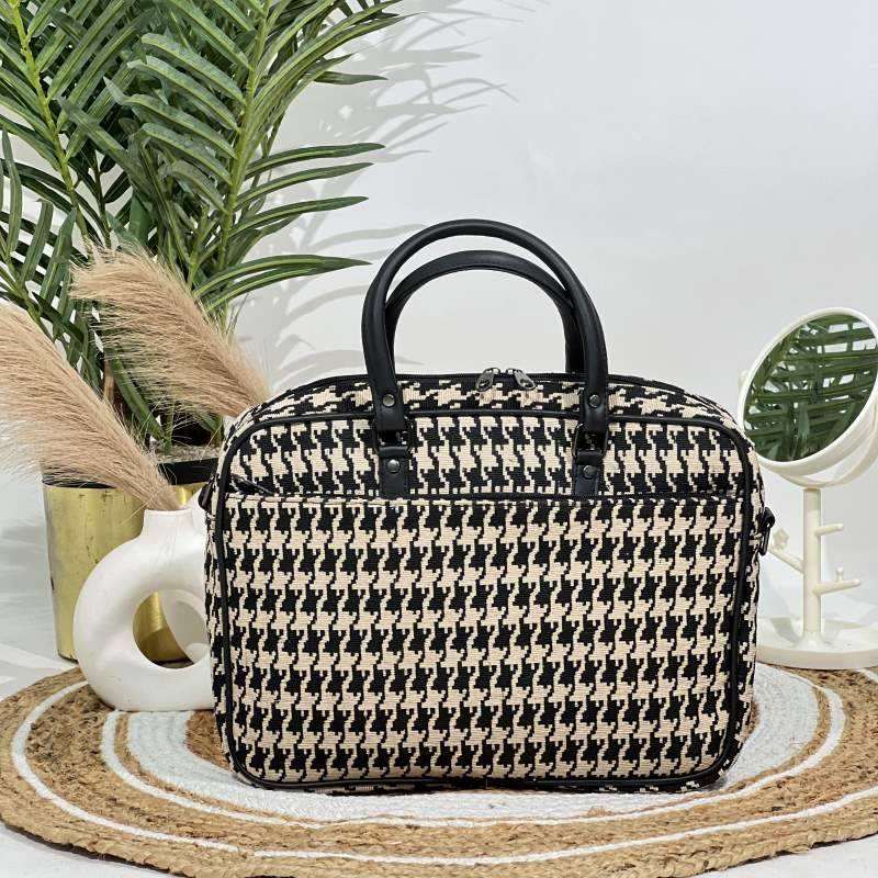 Glitch Getter Laptop Bag