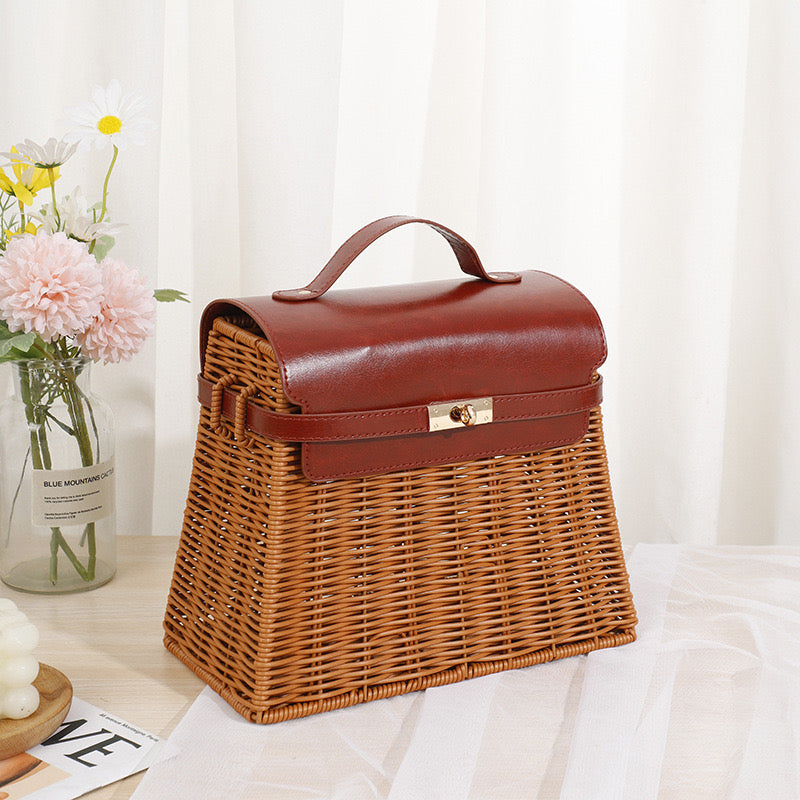 Cubic Arcadia Luxe Box