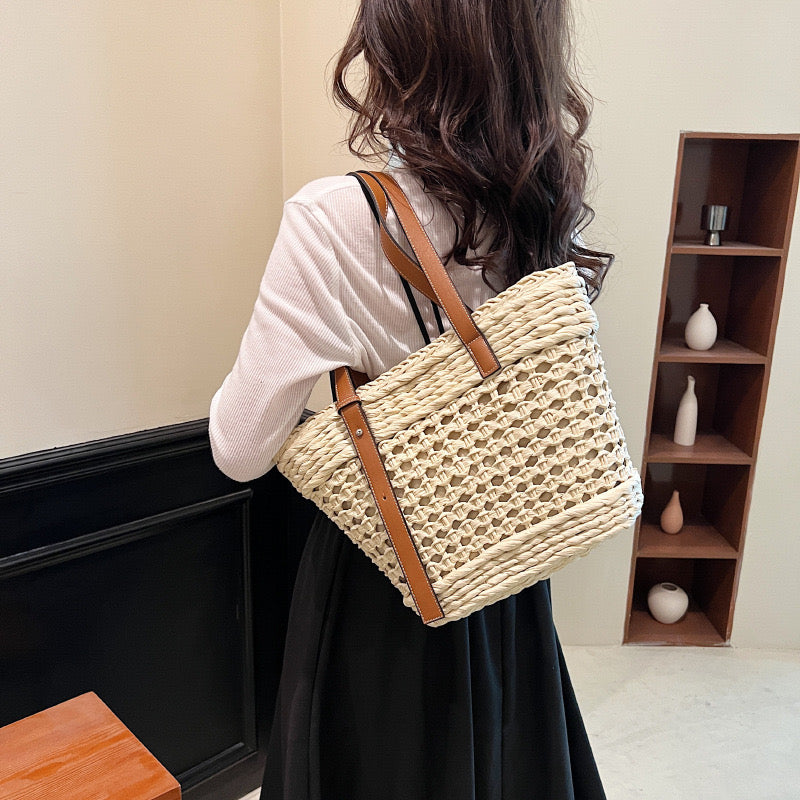 Summer Silhouette Tote