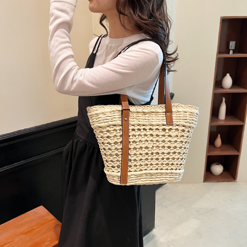 Summer Silhouette Tote